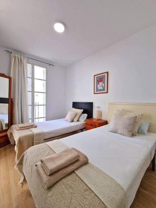 Encantador Duplex Para 6 A 1 Minuto De La Playa ベナルマデナ エクステリア 写真