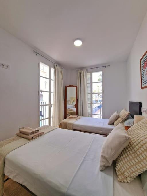 Encantador Duplex Para 6 A 1 Minuto De La Playa ベナルマデナ エクステリア 写真