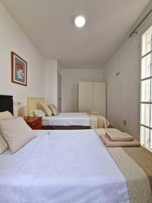 Encantador Duplex Para 6 A 1 Minuto De La Playa ベナルマデナ エクステリア 写真