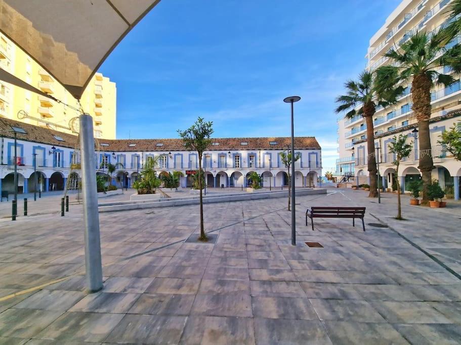 Encantador Duplex Para 6 A 1 Minuto De La Playa ベナルマデナ エクステリア 写真