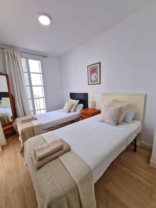 Encantador Duplex Para 6 A 1 Minuto De La Playa ベナルマデナ エクステリア 写真