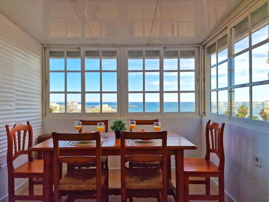 Encantador Duplex Para 6 A 1 Minuto De La Playa ベナルマデナ エクステリア 写真