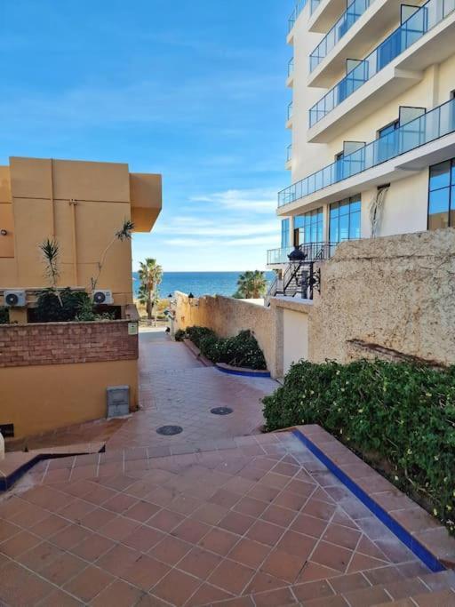 Encantador Duplex Para 6 A 1 Minuto De La Playa ベナルマデナ エクステリア 写真