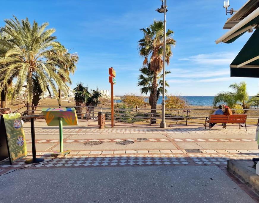 Encantador Duplex Para 6 A 1 Minuto De La Playa ベナルマデナ エクステリア 写真